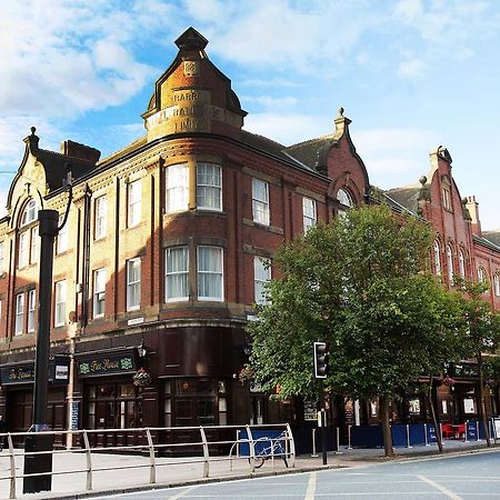 The Furness Railway Wetherspoon Hotel Barrow-in-Furness Ngoại thất bức ảnh