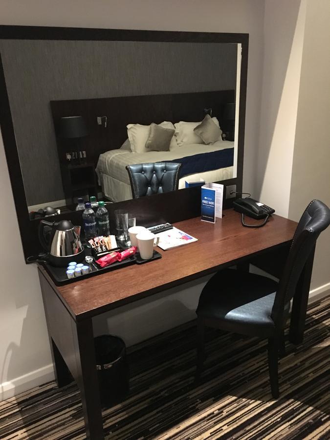 The Furness Railway Wetherspoon Hotel Barrow-in-Furness Ngoại thất bức ảnh