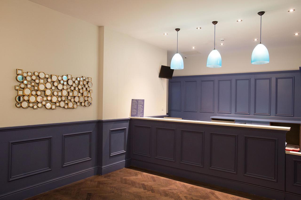 The Furness Railway Wetherspoon Hotel Barrow-in-Furness Ngoại thất bức ảnh